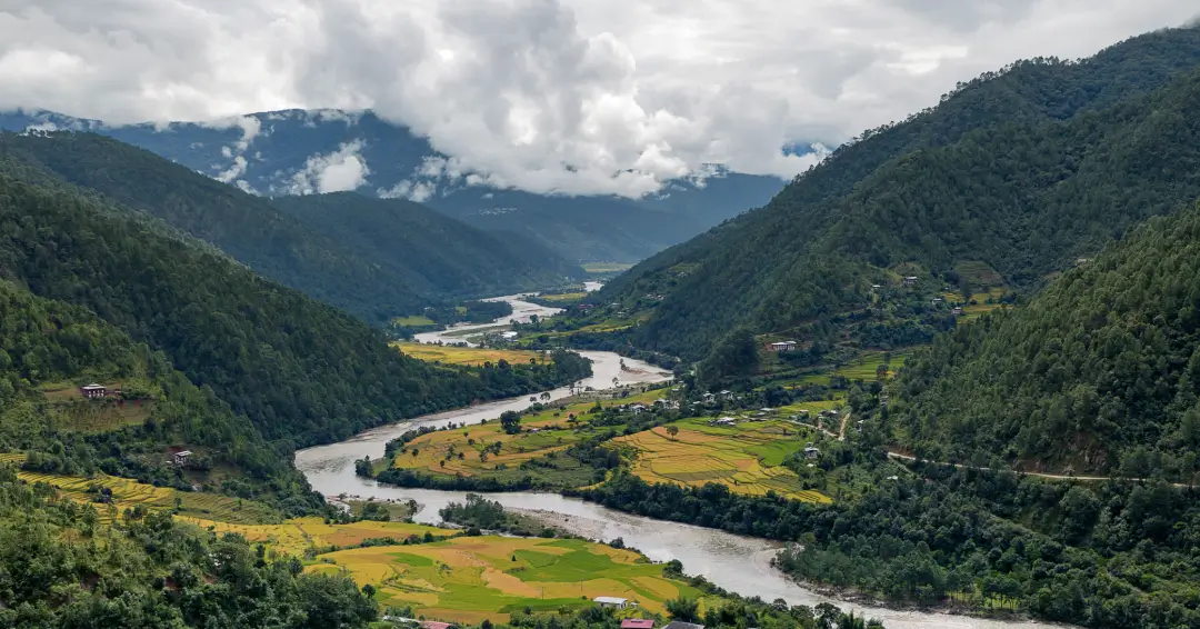 Bhutan: The Hidden Kingdom of Happiness and Preservation